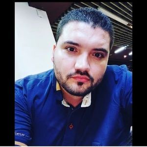 Meet your Posher, Christian camilo